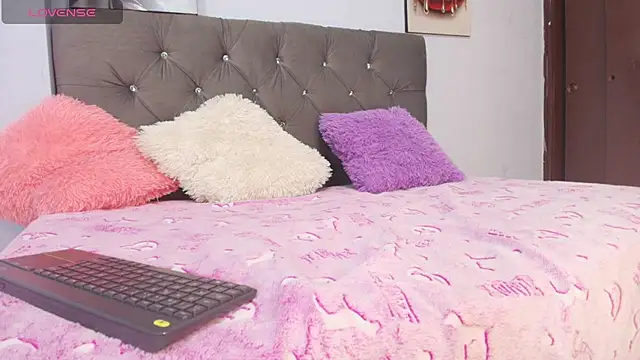 Isabella nastyy online show from July 17, 2026, 3:20 pm