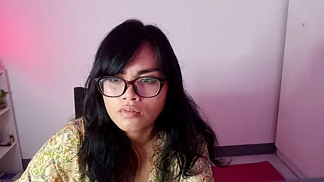 MysticMara online show from June 12, 2026, 12:03 pm