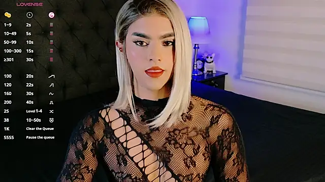 Snapshot of Scarlethvhonparker chatting on May 21, 2026, 2:20 am Scarlethvhonparker online show from May 21, 2026, 2:20 am