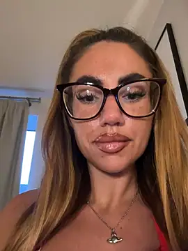 Snapshot of KaceySouthX chatting on June 11, 2026, 7:44 pm KaceySouthX online show from June 11, 2026, 7:44 pm