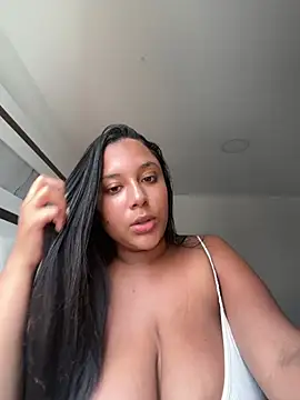 Victoria Owens online show from July 22, 2026, 8:22 pm