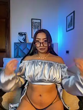 Snapshot of Cattleya_Love chatting on June 23, 2026, 2:09 am Cattleya Love online show from June 23, 2026, 2:09 am