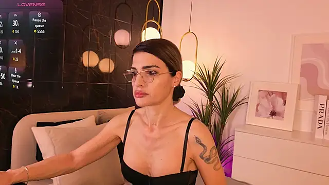 Snapshot of Adele_Novak chatting on June 12, 2026, 8:39 pm Adele Novak online show from June 12, 2026, 8:39 pm
