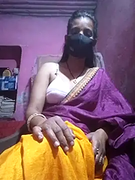Snapshot of Desi_madamm chatting on July 20, 2026, 5:15 pm Desi madamm online show from July 20, 2026, 5:15 pm