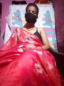 Snapshot of Desi_madamm chatting on July 17, 2026, 12:13 pm Desi madamm online show from July 17, 2026, 12:13 pm