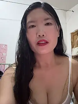 huangjialipao005 online show from June 21, 2026, 1:39 pm