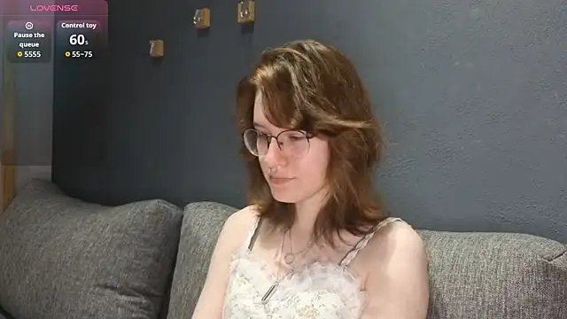 Snapshot of PliantMissus chatting on July 30, 2026, 4:28 pm PliantMissus online show from July 30, 2026, 4:28 pm