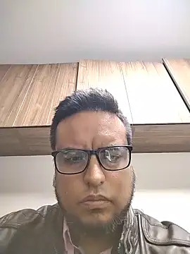 Snapshot of Hawkmura chatting on June 16, 2026, 8:20 pm Hawkmura online show from June 16, 2026, 8:20 pm