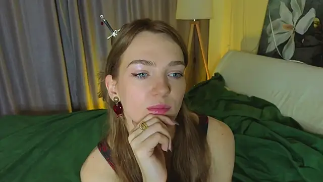Snapshot of MarielRoloson chatting on July 12, 2026, 7:15 pm MarielRoloson online show from July 12, 2026, 7:15 pm