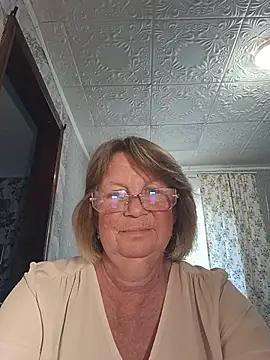 MilashkaCutie50 online show from July 19, 2026, 3:04 am