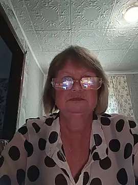 MilashkaCutie50 online show from June 27, 2026, 3:01 am