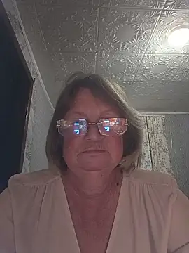 MilashkaCutie50 online show from July 11, 2026, 2:01 am