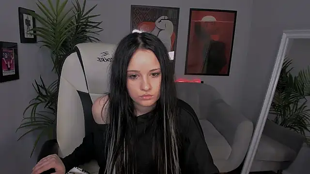 Snapshot of AmeliaRiviera chatting on June 21, 2026, 5:35 am AmeliaRiviera online show from June 21, 2026, 5:35 am