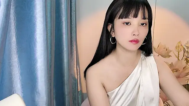 Yesqiko online show from July 28, 2026, 7:05 am