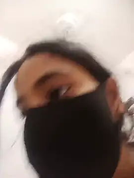 Riya cum33 online show from June 25, 2026, 3:26 am