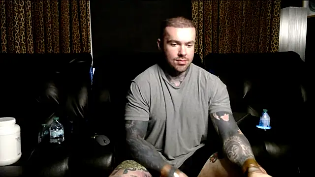Snapshot of nathaniel_13 chatting on June 21, 2026, 1:00 am nathaniel 13 online show from June 21, 2026, 1:00 am