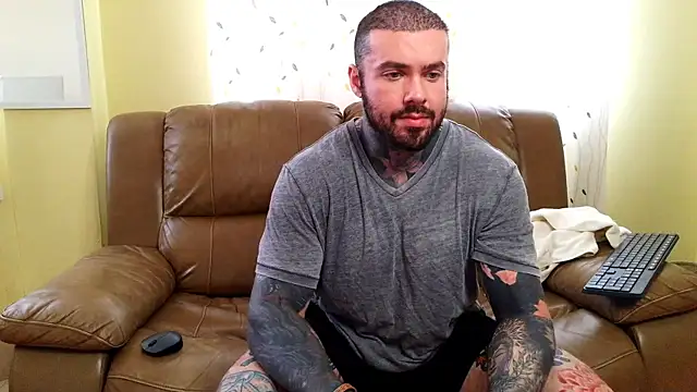Snapshot of nathaniel_13 chatting on July 28, 2026, 7:16 am nathaniel 13 online show from July 28, 2026, 7:16 am