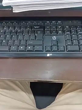 Hot Sexy Sk online show from June 17, 2026, 5:07 am