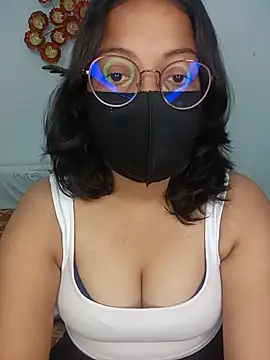 hottydisha online show from August 4, 2026, 5:45 am