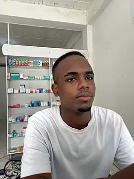Snapshot of dereck_jay- chatting on July 4, 2026, 2:43 pm dereck jay- online show from July 4, 2026, 2:43 pm