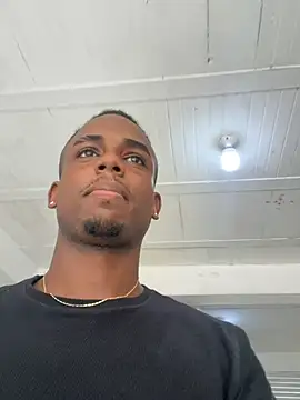 Snapshot of dereck_jay- chatting on July 11, 2026, 2:50 pm dereck jay- online show from July 11, 2026, 2:50 pm