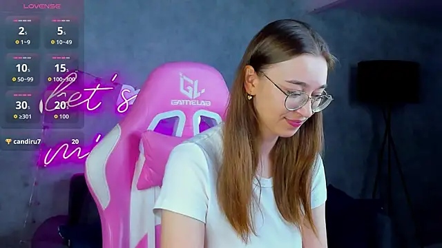 Lucy Green online show from June 27, 2026, 1:11 am
