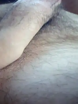 Snapshot of Coquin8183 chatting on July 9, 2026, 9:43 am Coquin8183 online show from July 9, 2026, 9:43 am