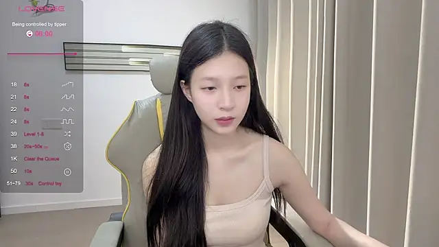 Snapshot of yy-1314 chatting on July 9, 2026, 11:42 am yy-1314 online show from July 9, 2026, 11:42 am