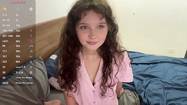 Snapshot of Ela_Wish chatting on July 30, 2026, 7:57 pm Ela Wish online show from July 30, 2026, 7:57 pm