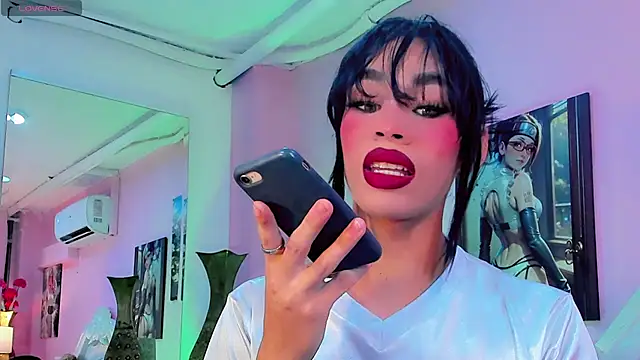 Dafnne-xxx online show from July 7, 2026, 9:18 pm