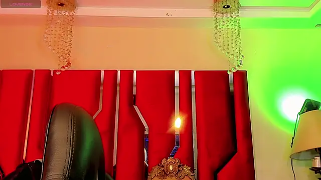 Dafnne-xxx online show from July 23, 2026, 7:43 pm