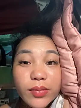 Honghoaa online show from June 16, 2026, 5:51 am