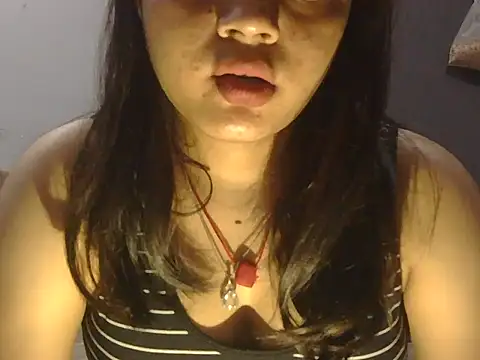 Snapshot of Aleena_Singh chatting on June 20, 2026, 5:18 pm Aleena Singh online show from June 20, 2026, 5:18 pm