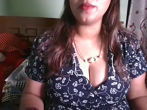 Snapshot of Tamil_Shailu chatting on July 25, 2026, 3:47 am Tamil Shailu online show from July 25, 2026, 3:47 am