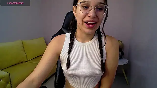 Snapshot of Lia_Rose_ch chatting on July 2, 2026, 12:22 pm Lia Rose ch online show from July 2, 2026, 12:22 pm