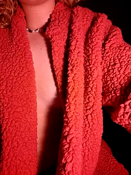 KittenCuddle online show from June 29, 2026, 8:19 pm