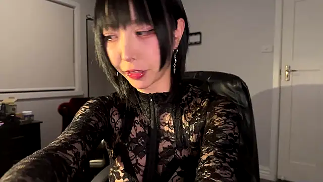 MissMelty online show from August 7, 2026, 12:11 pm