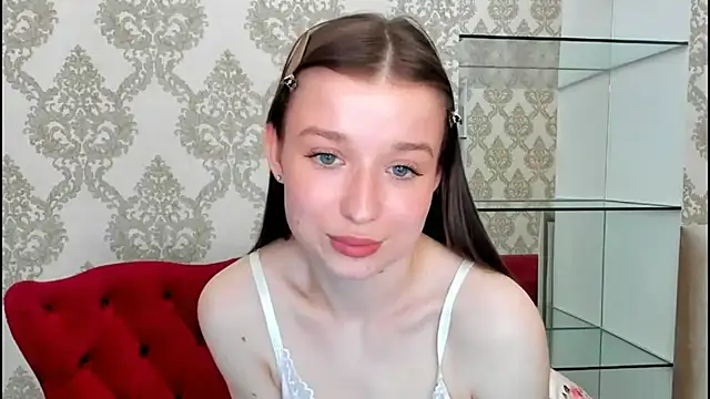 Snapshot of michelle_blus chatting on June 27, 2026, 7:25 am michelle blus online show from June 27, 2026, 7:25 am