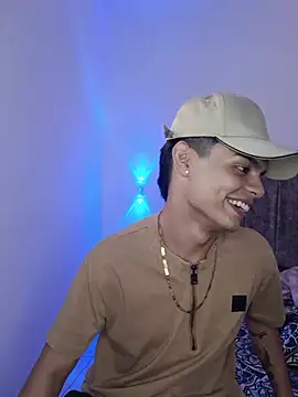 Snapshot of DayronDark chatting on June 22, 2026, 2:17 am DayronDark online show from June 22, 2026, 2:17 am