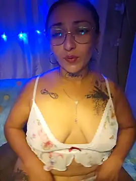sweetshubbymami online show from July 22, 2026, 7:21 am