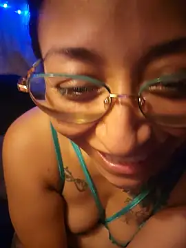 sweetshubbymami online show from July 9, 2026, 8:04 am
