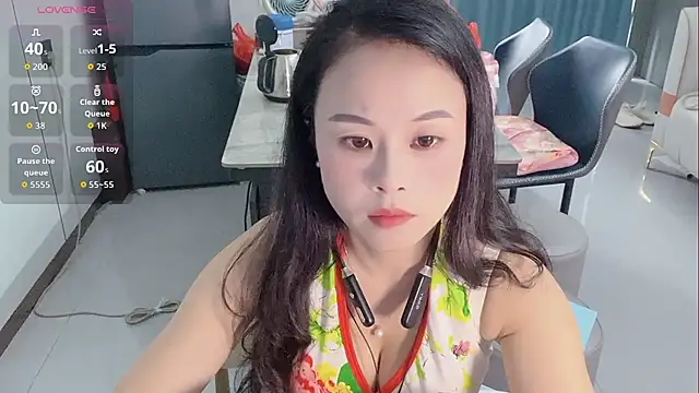 Miduo-baby online show from July 30, 2026, 3:49 am