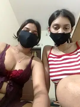 pooja riya online show from July 25, 2026, 4:02 pm