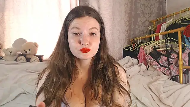 Snapshot of ChloeBrooklyn chatting on July 12, 2026, 5:41 am ChloeBrooklyn online show from July 12, 2026, 5:41 am