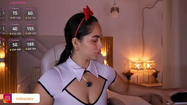 Snapshot of imLeanna_ chatting on July 29, 2026, 9:58 pm imLeanna online show from July 29, 2026, 9:58 pm
