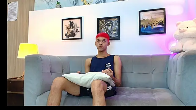Snapshot of RED_BOYS1 chatting on June 20, 2026, 7:24 am RED BOYS1 online show from June 20, 2026, 7:24 am