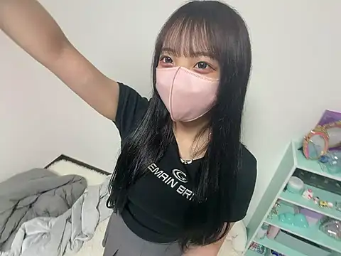 Snapshot of ohuton_love chatting on July 27, 2026, 9:38 am ohuton love online show from July 27, 2026, 9:38 am