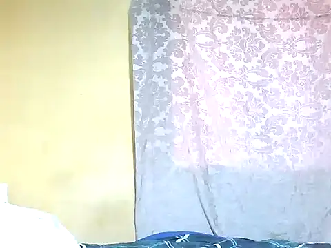 sexy-faiy online show from July 13, 2026, 8:35 am