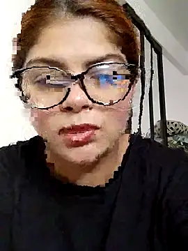 isabella-rosse online show from July 1, 2026, 9:42 am
