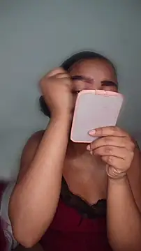 HeLiSa69ebony online show from June 20, 2026, 3:55 am